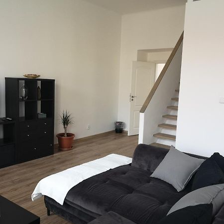 Fine Apartment In Centrum Of Slany With Aircondition Slaný Exterior foto